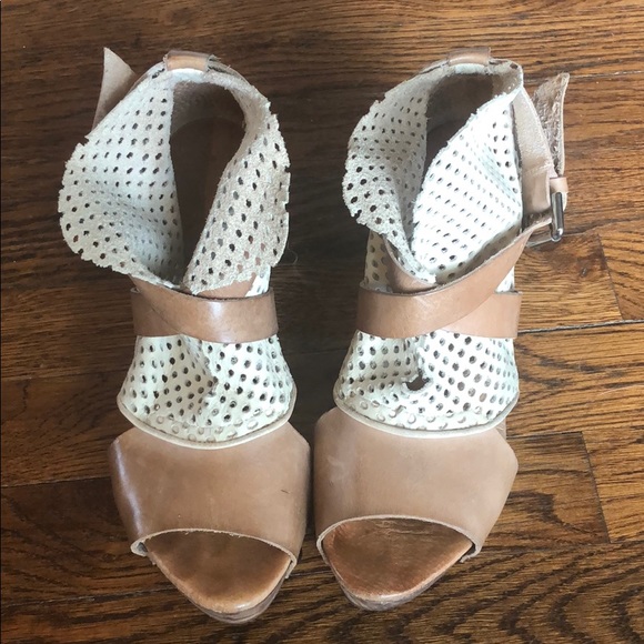 Free People Clogs - Picture 2 of 6